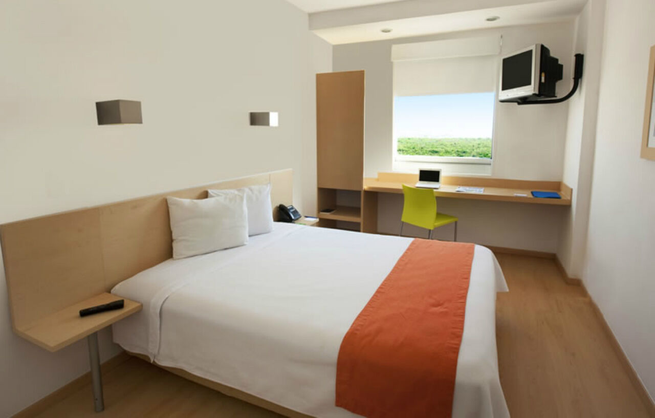One Monterrey Aeropuerto Hotell Apodaca Exteriör bild